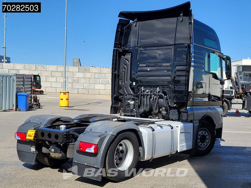 MAN TGX 18.470 4X2 XXL Retarder 2x Tanks Standklima Navi ACC - Cabeza tractora: foto 5 MAN TGX 18.470 4X2 XXL Retarder 2x Tanks Standklima Navi ACC - Cabeza tractora: foto 5