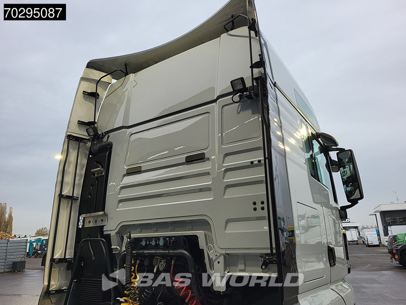 MAN TGX 18.500 4X2 XXL Mega Retarder 2x Tanks Full-Air - Cabeza tractora: foto 5 MAN TGX 18.500 4X2 XXL Mega Retarder 2x Tanks Full-Air - Cabeza tractora: foto 5