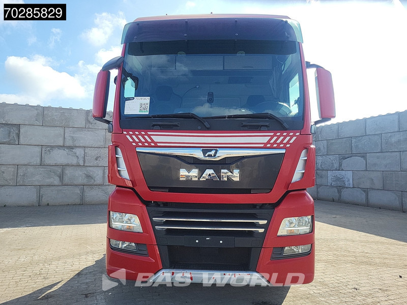 MAN TGX 18.500 4X2 XXL Retarder 2x Tanks Navi Euro 6 - Cabeza tractora: foto 5 MAN TGX 18.500 4X2 XXL Retarder 2x Tanks Navi Euro 6 - Cabeza tractora: foto 5