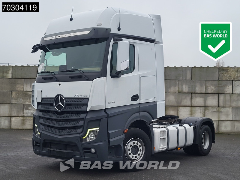 Mercedes-Benz Actros 1845 4X2 GigaSpace Hydraulik - Cabeza tractora: foto 1 Mercedes-Benz Actros 1845 4X2 GigaSpace Hydraulik - Cabeza tractora: foto 1