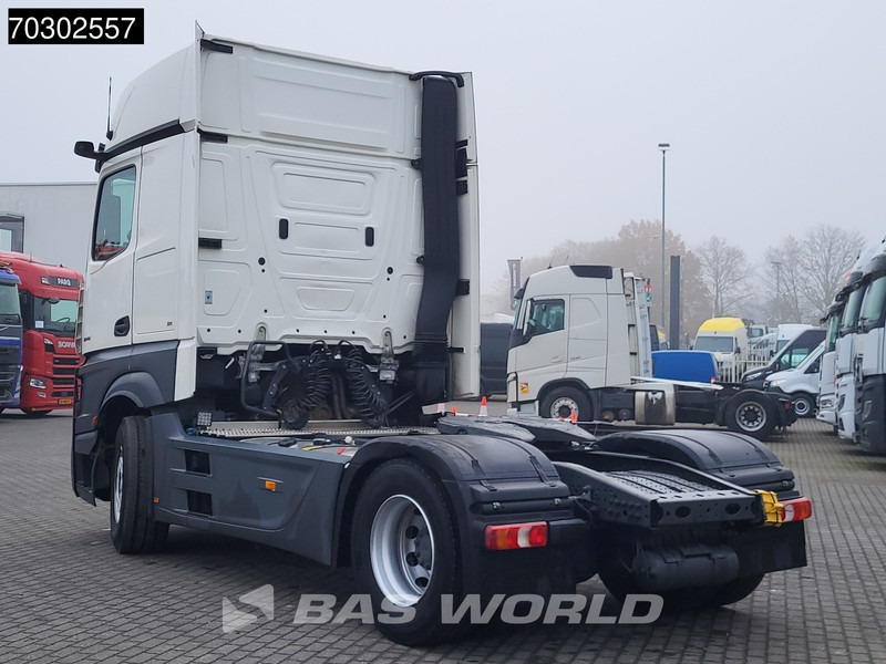 Mercedes-Benz Actros 1845 4X2 GigaSpace Retarder MirrorCam Navi Euro 6 - Cabeza tractora: foto 2 Mercedes-Benz Actros 1845 4X2 GigaSpace Retarder MirrorCam Navi Euro 6 - Cabeza tractora: foto 2