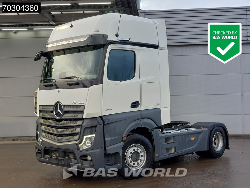 Mercedes-Benz Actros 1845 4X2 GigaSpace Retarder MirrorCam Navi Euro 6 - Cabeza tractora: foto 1 Mercedes-Benz Actros 1845 4X2 GigaSpace Retarder MirrorCam Navi Euro 6 - Cabeza tractora: foto 1