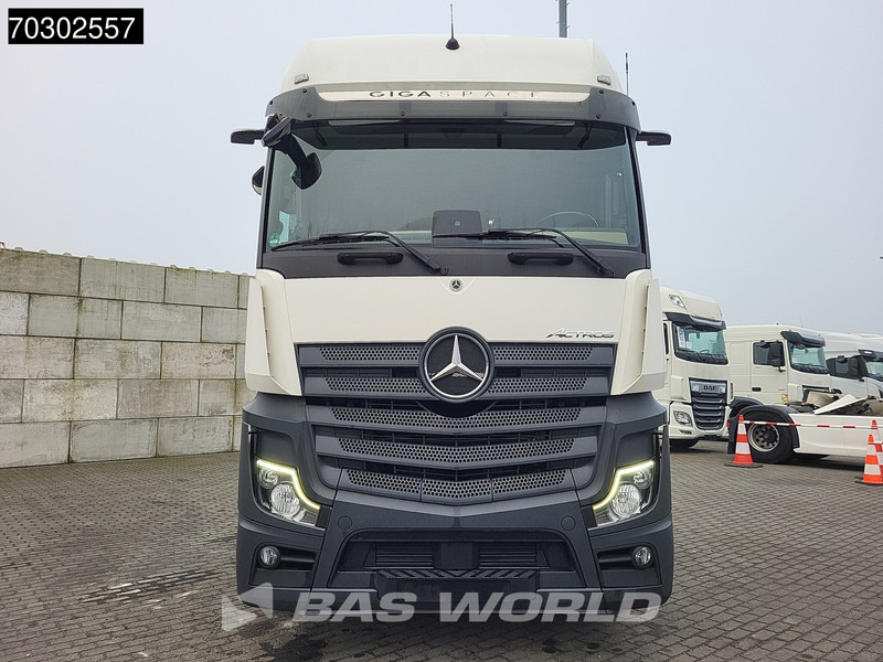 Mercedes-Benz Actros 1845 4X2 GigaSpace Retarder MirrorCam Navi Euro 6 - Cabeza tractora: foto 5 Mercedes-Benz Actros 1845 4X2 GigaSpace Retarder MirrorCam Navi Euro 6 - Cabeza tractora: foto 5