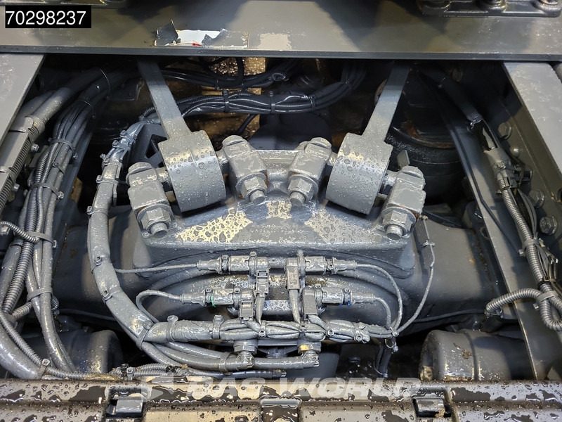 Leasing para Mercedes-Benz Actros 1845 4X2 Retarder Mega 2xTanks Standklima Xenon Navi ACC Euro 6 Mercedes-Benz Actros 1845 4X2 Retarder Mega 2xTanks Standklima Xenon Navi ACC Euro 6: foto 16