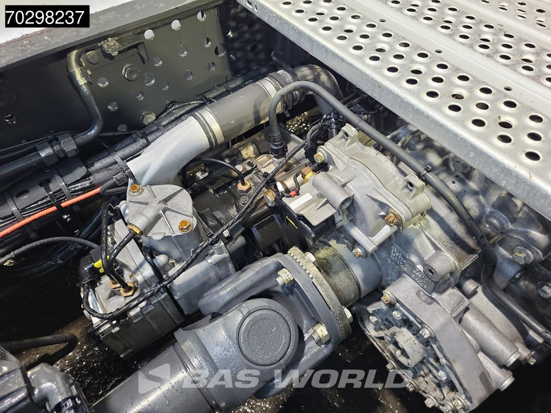 Leasing para Mercedes-Benz Actros 1845 4X2 Retarder Mega 2xTanks Standklima Xenon Navi ACC Euro 6 Mercedes-Benz Actros 1845 4X2 Retarder Mega 2xTanks Standklima Xenon Navi ACC Euro 6: foto 14