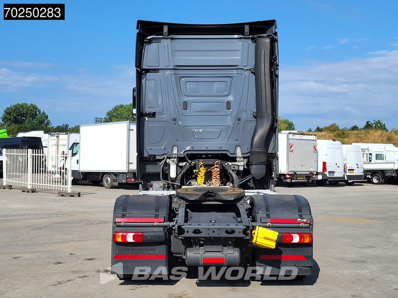 Mercedes-Benz Actros 1845 4X2 StreamSpace 2x Tanks - Cabeza tractora: foto 3 Mercedes-Benz Actros 1845 4X2 StreamSpace 2x Tanks - Cabeza tractora: foto 3