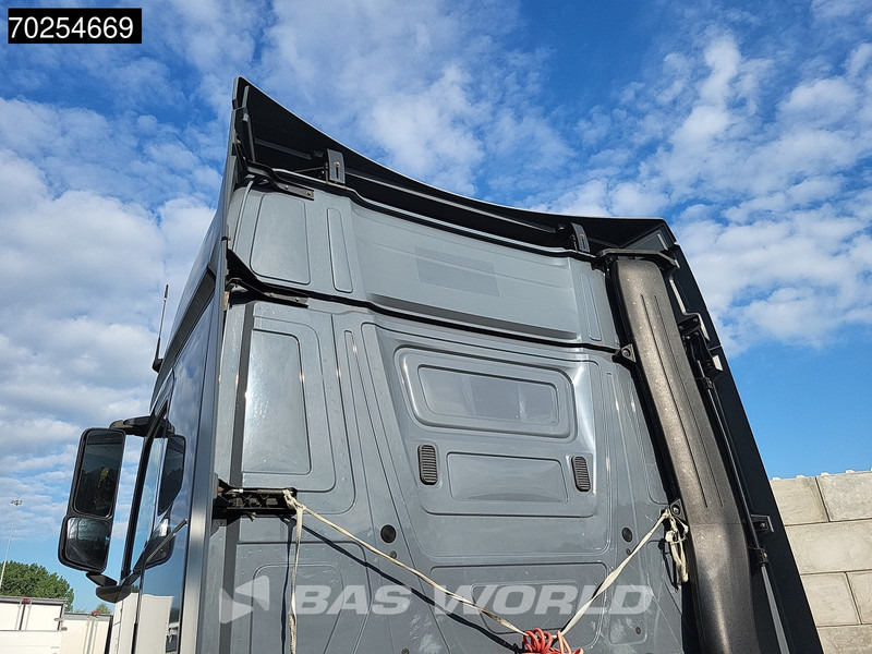 Mercedes-Benz Actros 1845 4X2 StreamSpace 2x Tanks - Cabeza tractora: foto 5 Mercedes-Benz Actros 1845 4X2 StreamSpace 2x Tanks - Cabeza tractora: foto 5