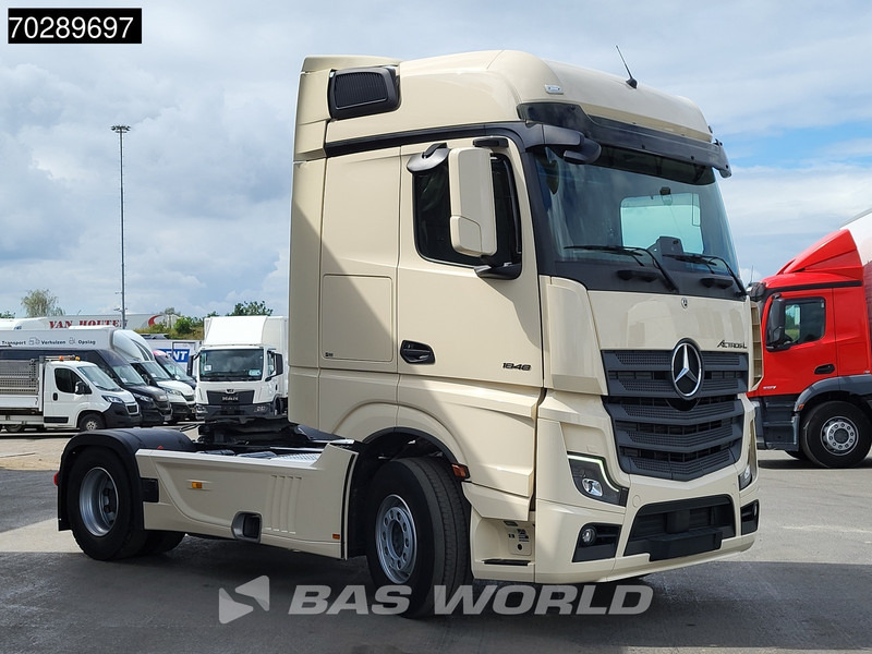 Mercedes-Benz Actros 1848 4X2 BigSpace Retarder Standklima PPC Navi ACC LED - Cabeza tractora: foto 3 Mercedes-Benz Actros 1848 4X2 BigSpace Retarder Standklima PPC Navi ACC LED - Cabeza tractora: foto 3