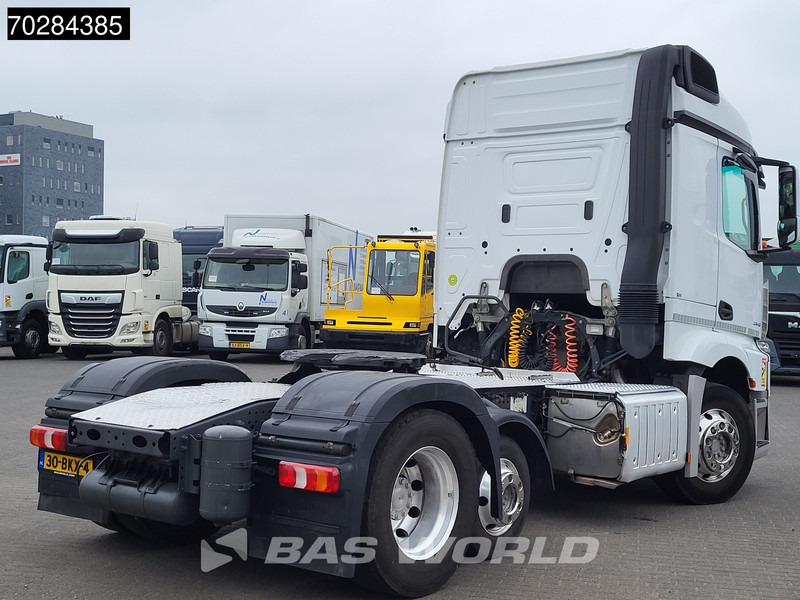 Mercedes-Benz Actros 2343 Actros 6X2 NL-Truck StreamSpace Liftachse Standklima ACC - Cabeza tractora: foto 5 Mercedes-Benz Actros 2343 Actros 6X2 NL-Truck StreamSpace Liftachse Standklima ACC - Cabeza tractora: foto 5