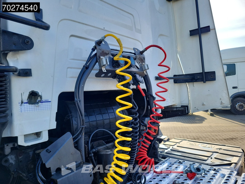 Renault T 440 T 4X2 DTI13 Optibrake+ Euro 6 - Cabeza tractora: foto 2 Renault T 440 T 4X2 DTI13 Optibrake+ Euro 6 - Cabeza tractora: foto 2