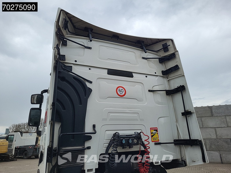 Renault T 460 4X2 2x Tanks VEB SleeperCab - Cabeza tractora: foto 5 Renault T 460 4X2 2x Tanks VEB SleeperCab - Cabeza tractora: foto 5
