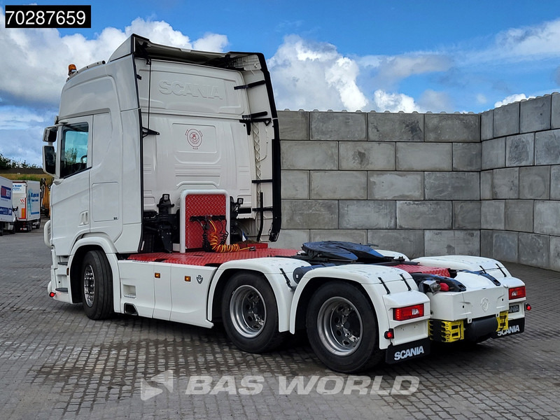 Scania R590 R 6X4 Full-Air Retarder Standklima Leather LED - Cabeza tractora: foto 2 Scania R590 R 6X4 Full-Air Retarder Standklima Leather LED - Cabeza tractora: foto 2