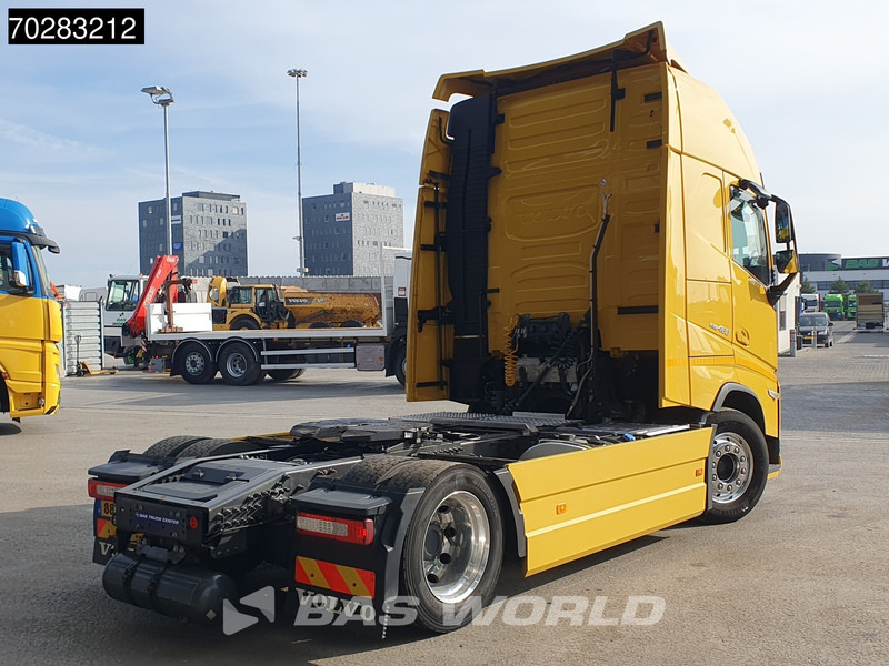 Volvo FH 460 4X2 NL-Truck LNG XL VEB+ 2x Tanks Full-Air I-ParkCool ACC Alcoa´s LED - Cabeza tractora: foto 5 Volvo FH 460 4X2 NL-Truck LNG XL VEB+ 2x Tanks Full-Air I-ParkCool ACC Alcoa´s LED - Cabeza tractora: foto 5