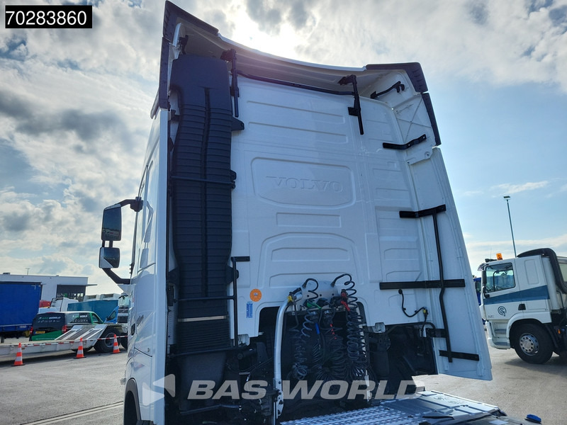 Volvo FH 500 4X2 2x Tanks VEB+ I-Park Cool ACC Navi Euro 6 - Cabeza tractora: foto 5 Volvo FH 500 4X2 2x Tanks VEB+ I-Park Cool ACC Navi Euro 6 - Cabeza tractora: foto 5