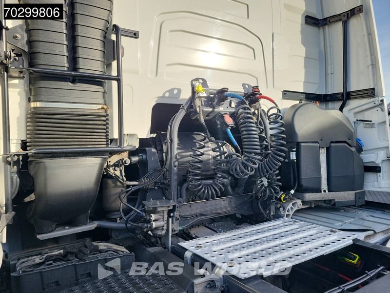 Volvo FH 500 FH 4X2 XL VEB+ 2x Tanks ACC LED ADR - Cabeza tractora: foto 5 Volvo FH 500 FH 4X2 XL VEB+ 2x Tanks ACC LED ADR - Cabeza tractora: foto 5