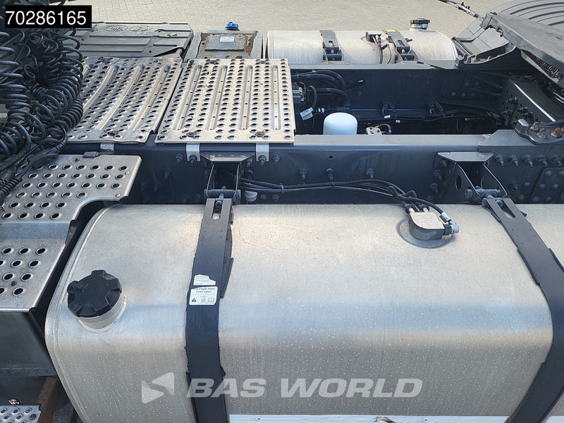 Leasing para Volvo FH 540 4X2 2x Tanks I-Park Cool ACC Euro 6 Volvo FH 540 4X2 2x Tanks I-Park Cool ACC Euro 6: foto 14