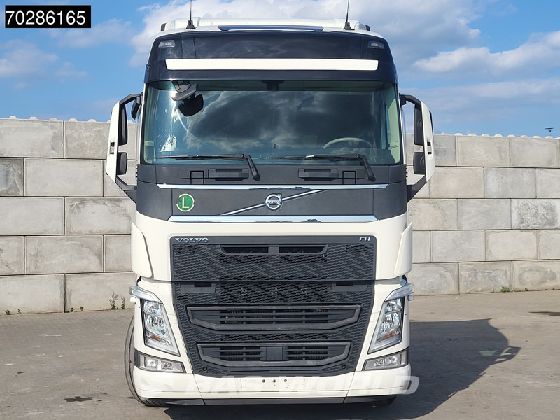 Leasing para Volvo FH 540 4X2 2x Tanks I-Park Cool ACC Euro 6 Volvo FH 540 4X2 2x Tanks I-Park Cool ACC Euro 6: foto 6