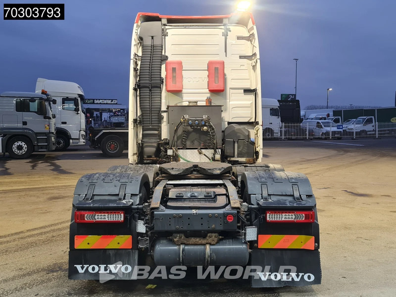 Volvo FH16 550 FH16 6X4 XL Full-Air Hydraulik 2x Tanks VEB+ - Cabeza tractora: foto 3 Volvo FH16 550 FH16 6X4 XL Full-Air Hydraulik 2x Tanks VEB+ - Cabeza tractora: foto 3