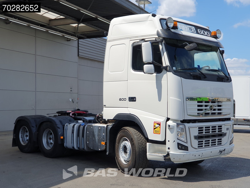 Volvo FH16 600 FH16 6X4 Retarder VEB+ 2x Tanks Hydraulik Euro 5 - Cabeza tractora: foto 3 Volvo FH16 600 FH16 6X4 Retarder VEB+ 2x Tanks Hydraulik Euro 5 - Cabeza tractora: foto 3