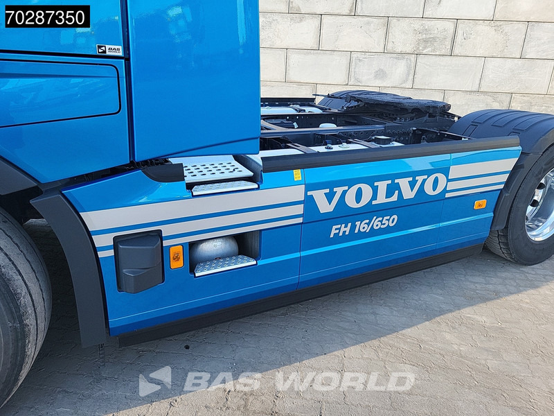 Volvo FH16 650 4X2 XL Retarder Full-Air VDS I-ParkCool Leather Alcoa's - Cabeza tractora: foto 2 Volvo FH16 650 4X2 XL Retarder Full-Air VDS I-ParkCool Leather Alcoa's - Cabeza tractora: foto 2