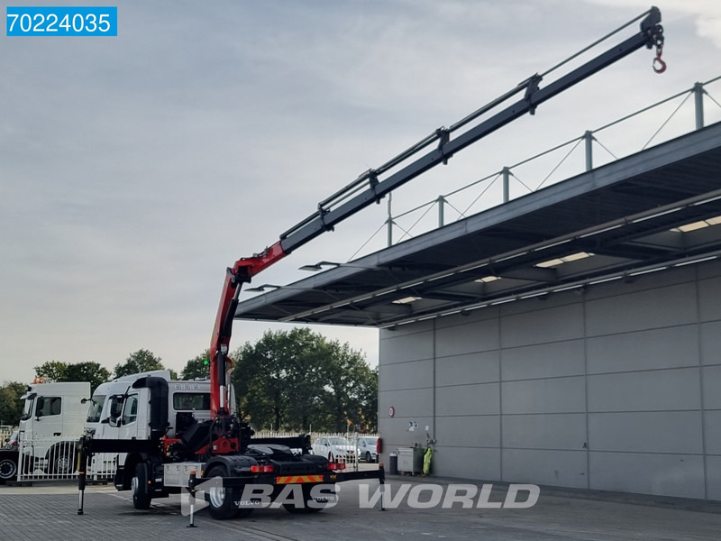 Volvo FMX 450 4X2 NEW CRANE Palfinger PK24.001 Kran Retarder Euro 6 - Cabeza tractora: foto 2 Volvo FMX 450 4X2 NEW CRANE Palfinger PK24.001 Kran Retarder Euro 6 - Cabeza tractora: foto 2