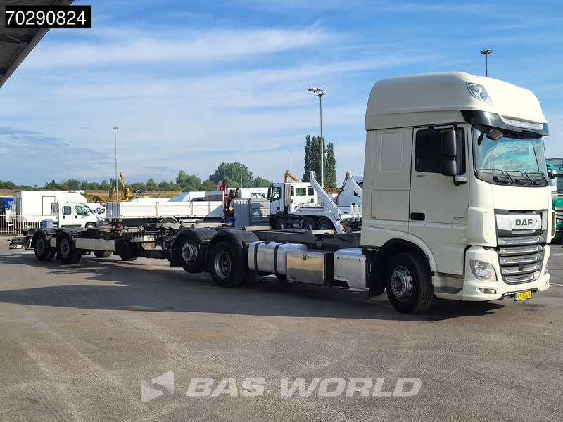DAF XF 480 6X2 Combi NL-Truck BDF Retarder Liftaxle Automatic ACC Euro 6 - Camión portacontenedore/ Intercambiable: foto 3 DAF XF 480 6X2 Combi NL-Truck BDF Retarder Liftaxle Automatic ACC Euro 6 - Camión portacontenedore/ Intercambiable: foto 3