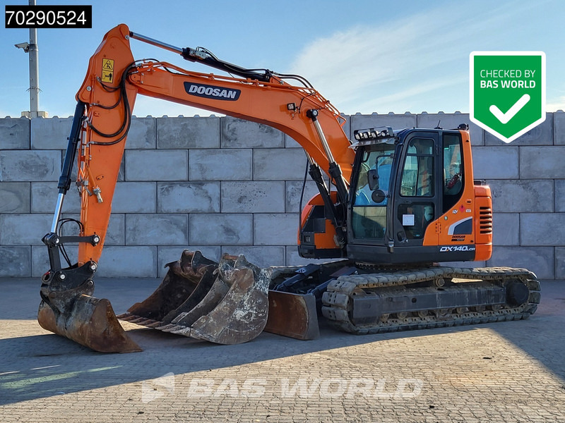Doosan DX140 LCR-5 BLADE - 3 BUCKETS - Excavadora de cadenas: foto 1 Doosan DX140 LCR-5 BLADE - 3 BUCKETS - Excavadora de cadenas: foto 1