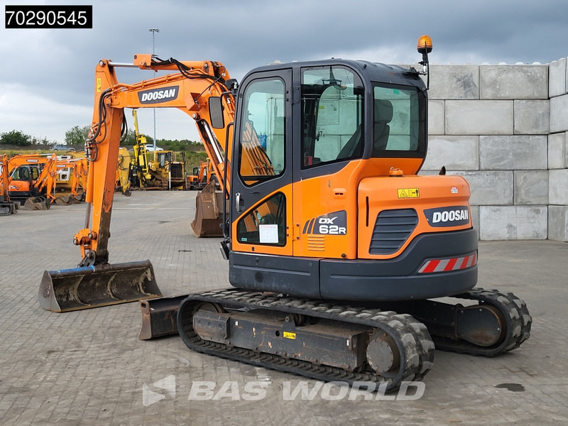 Doosan DX62R-3 3 BUCKETS - A/C - Miniexcavadora: foto 5 Doosan DX62R-3 3 BUCKETS - A/C - Miniexcavadora: foto 5