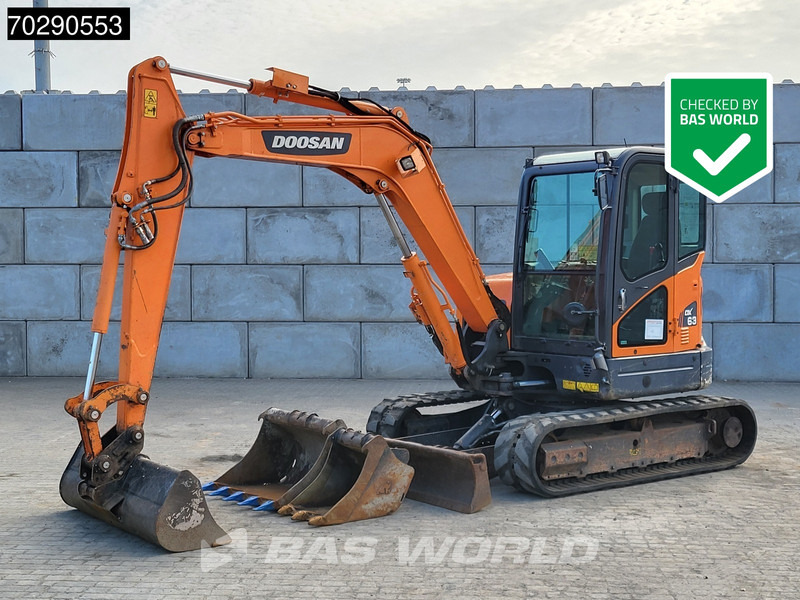 Doosan DX63-3 - Miniexcavadora: foto 1 Doosan DX63-3 - Miniexcavadora: foto 1