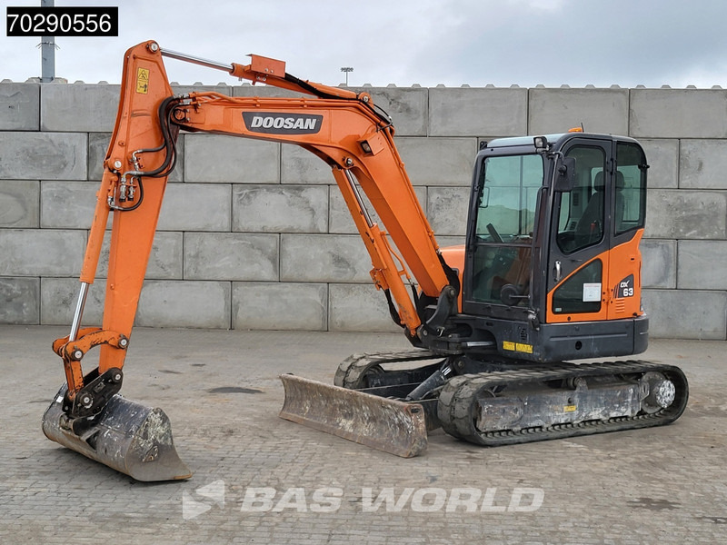 Doosan DX63-3 - Miniexcavadora: foto 3 Doosan DX63-3 - Miniexcavadora: foto 3