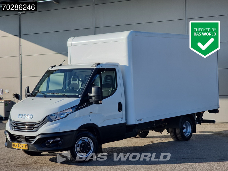 Iveco Daily 35C16 COMING SOON! Automaat Laadklep Bakwagen Dubbellucht Airco Camera Meubelbak Koffer 19m3 A/C - Furgoneta caja cerrada: foto 1 Iveco Daily 35C16 COMING SOON! Automaat Laadklep Bakwagen Dubbellucht Airco Camera Meubelbak Koffer 19m3 A/C - Furgoneta caja cerrada: foto 1