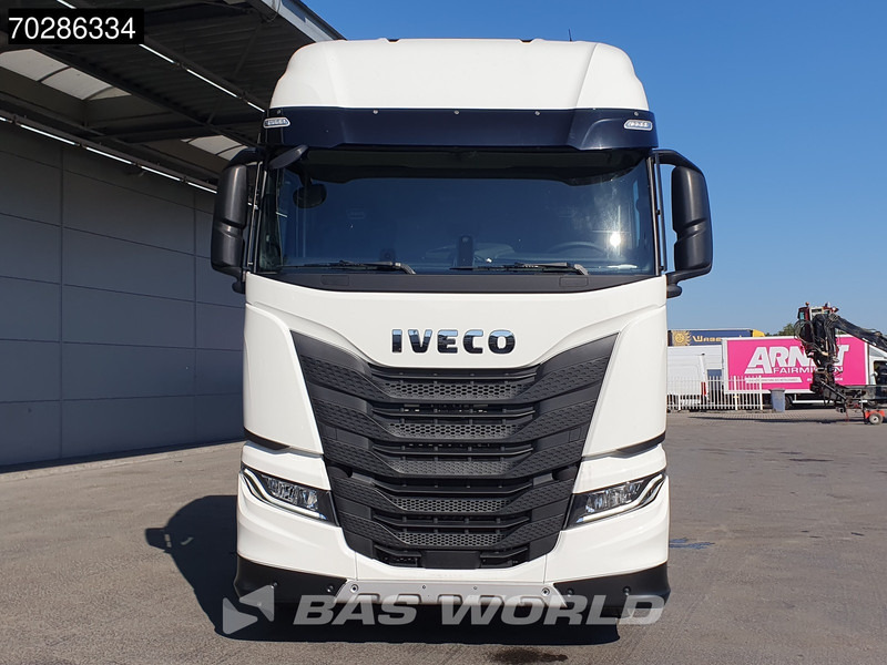 Camión chasis nuevo Iveco S-Way 490 6X2 NEW chassis! Retarder Standklima Lift+lenkasche PTO preparation LED Navi ACC Euro 6: foto 6