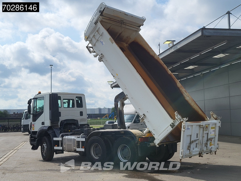 Iveco Trakker 360 6X4 10m3 2-Sided Tipper Steelsuspension Big-Axle Automatic Euro 6 - Camión volquete: foto 2 Iveco Trakker 360 6X4 10m3 2-Sided Tipper Steelsuspension Big-Axle Automatic Euro 6 - Camión volquete: foto 2