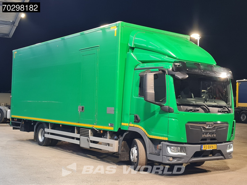 MAN TGL 12.220 4X2 NL-Truck 2000kg Ladebordwand Automatic Navi Euro 6 - Camión caja cerrada: foto 3 MAN TGL 12.220 4X2 NL-Truck 2000kg Ladebordwand Automatic Navi Euro 6 - Camión caja cerrada: foto 3
