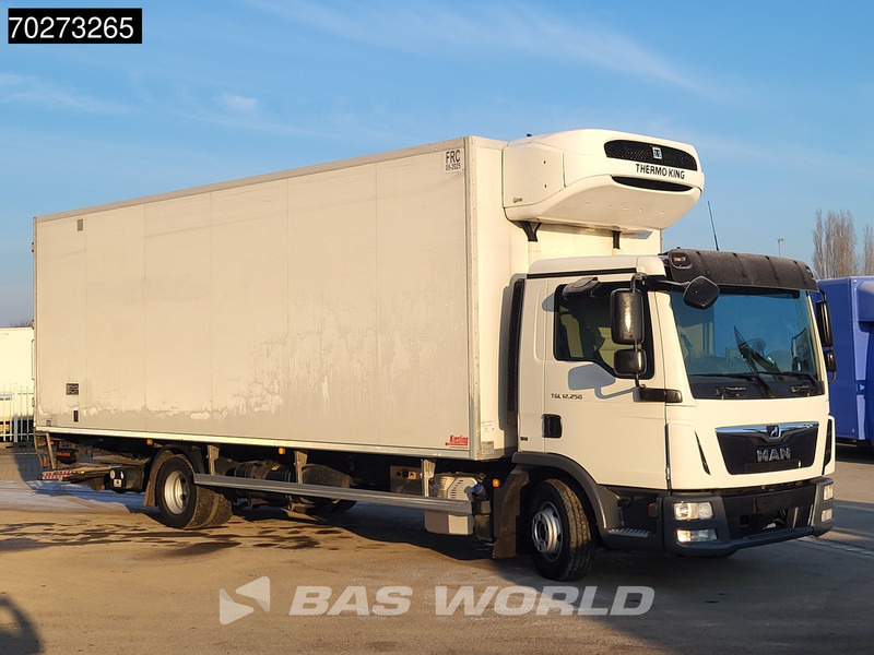 MAN TGL 12.250 4X2 12t Thermo King T1000-R Ladebordwand Automatic Euro 6 - Camión frigorífico: foto 3 MAN TGL 12.250 4X2 12t Thermo King T1000-R Ladebordwand Automatic Euro 6 - Camión frigorífico: foto 3