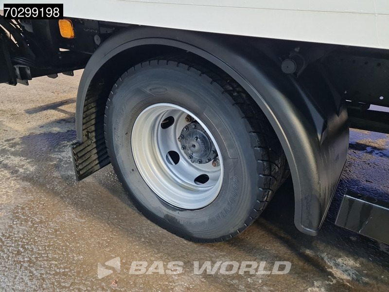 Camión caja cerrada nuevo MAN TGL 12.250 4X2 12tonner Automatic 1500kg ladebordwand Euro 6: foto 16 Camión caja cerrada nuevo MAN TGL 12.250 4X2 12tonner Automatic 1500kg ladebordwand Euro 6: foto 16