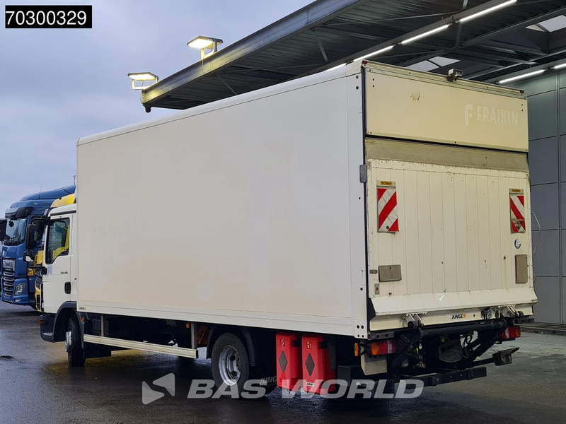 MAN TGL 8.190 4X2 8tonner 1000kg Ladebordwand Manual Euro 6 - Camión caja cerrada: foto 2 MAN TGL 8.190 4X2 8tonner 1000kg Ladebordwand Manual Euro 6 - Camión caja cerrada: foto 2