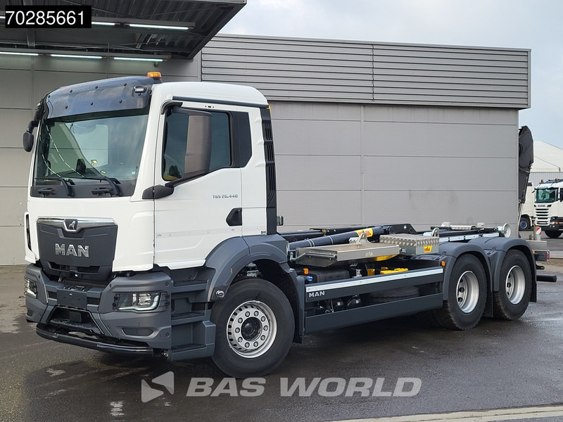 MAN TGS 26.440 6X4 NEW HYVA H20-60S Automatic Steelsuspension Euro 6 - Camión multibasculante: foto 3 MAN TGS 26.440 6X4 NEW HYVA H20-60S Automatic Steelsuspension Euro 6 - Camión multibasculante: foto 3