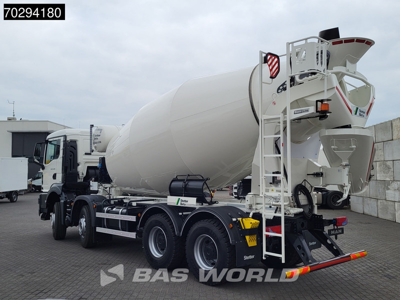 MAN TGS 41.440 8X4 New! 12m3 Schwing Mixer Big-Axle Steelsuspension Automatic Euro 6 - Camión hormigonera: foto 2 MAN TGS 41.440 8X4 New! 12m3 Schwing Mixer Big-Axle Steelsuspension Automatic Euro 6 - Camión hormigonera: foto 2