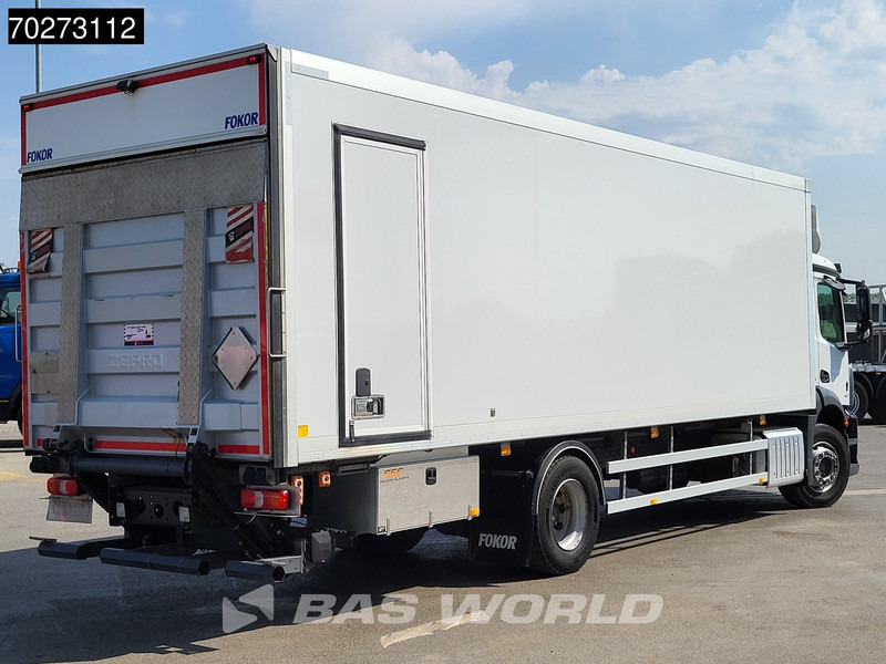 Mercedes-Benz Actros 1827 4X2 2.000kg Ladebordwand Automatic Xenon ClassicSpace Euro 6 - Camión caja cerrada: foto 5 Mercedes-Benz Actros 1827 4X2 2.000kg Ladebordwand Automatic Xenon ClassicSpace Euro 6 - Camión caja cerrada: foto 5