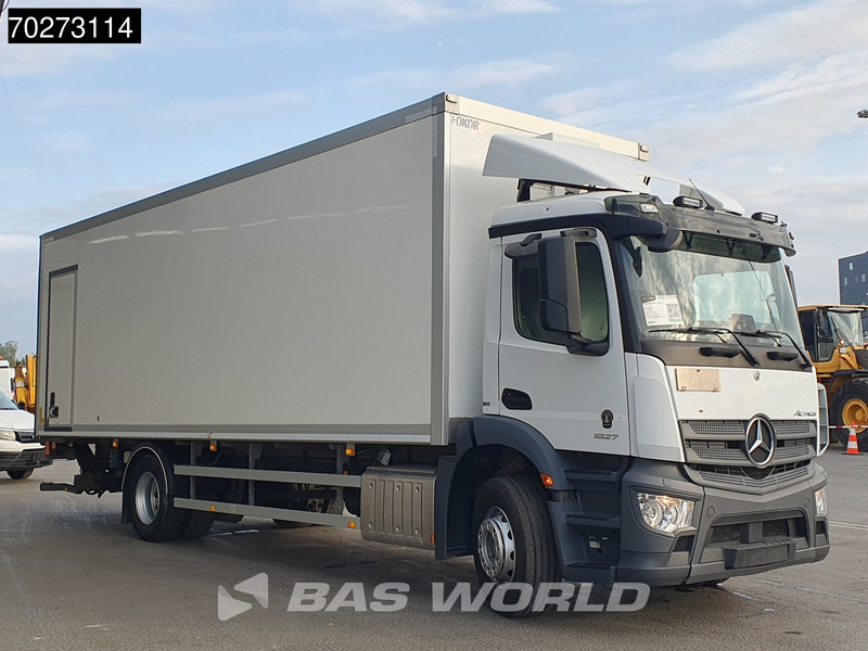 Mercedes-Benz Actros 1827 4X2 2000kg Ladebordwand Xenon ClassicSpace Automatic Euro 6 - Camión caja cerrada: foto 3 Mercedes-Benz Actros 1827 4X2 2000kg Ladebordwand Xenon ClassicSpace Automatic Euro 6 - Camión caja cerrada: foto 3