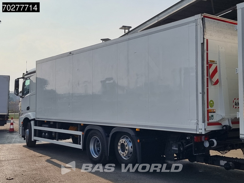 Mercedes-Benz Actros 2543 6X2 Retarder Lift+Lenkachse Navi Automatic Euro 6 - Camión caja cerrada: foto 2 Mercedes-Benz Actros 2543 6X2 Retarder Lift+Lenkachse Navi Automatic Euro 6 - Camión caja cerrada: foto 2
