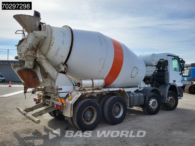 Mercedes-Benz Actros 3236 8X4 9m3 Liebherr 3-Pedals Steelsuspension Big-Axle Euro 3 - Camión hormigonera: foto 5 Mercedes-Benz Actros 3236 8X4 9m3 Liebherr 3-Pedals Steelsuspension Big-Axle Euro 3 - Camión hormigonera: foto 5