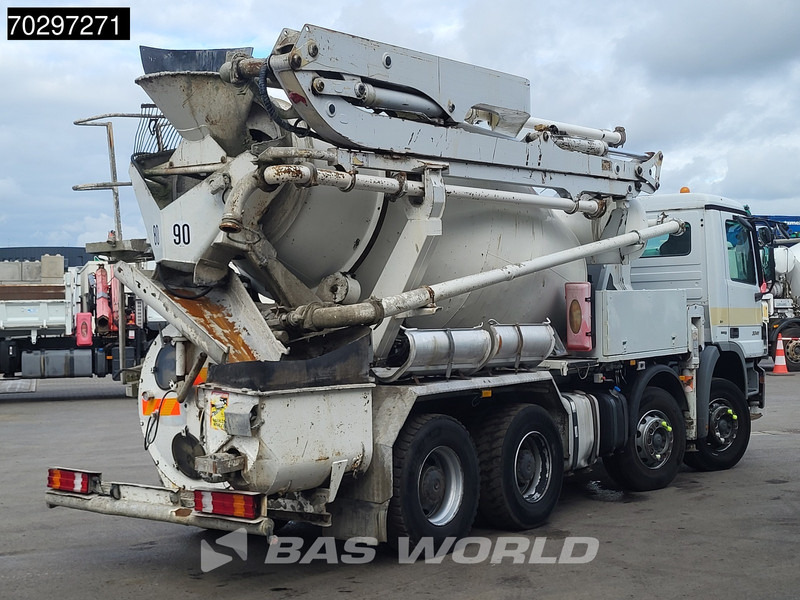 Mercedes-Benz Actros 3241 8X4 7m3 Putzmeister Mixer Big-Axle Steelsuspension 3-Pedals Pompe+Mixer Euro 4 - Camión bomba de hormigón: foto 5 Mercedes-Benz Actros 3241 8X4 7m3 Putzmeister Mixer Big-Axle Steelsuspension 3-Pedals Pompe+Mixer Euro 4 - Camión bomba de hormigón: foto 5