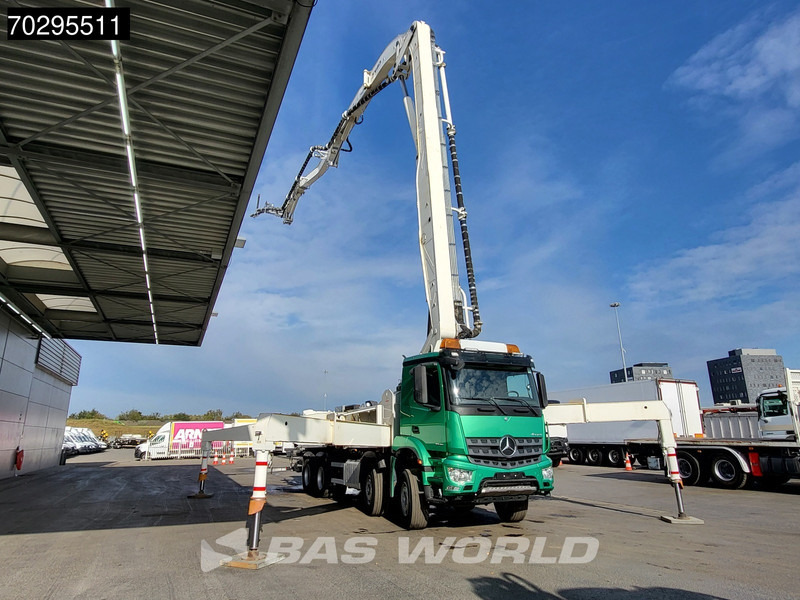 Mercedes-Benz Arocs 3246 Arocs 8X4 CIFA K47H-HP1808ECX 5-Arm Steelsuspension Big-Axle Euro 6 - Camión bomba de hormigón: foto 3 Mercedes-Benz Arocs 3246 Arocs 8X4 CIFA K47H-HP1808ECX 5-Arm Steelsuspension Big-Axle Euro 6 - Camión bomba de hormigón: foto 3