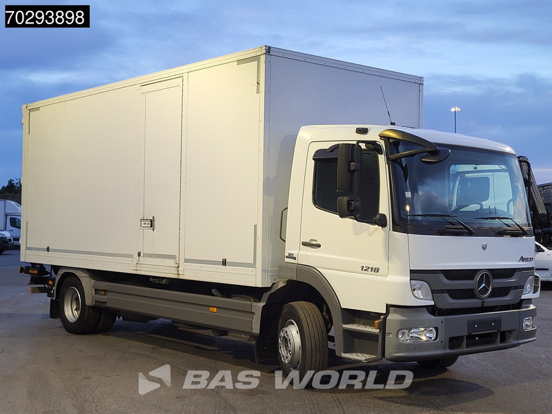 Mercedes-Benz Atego 1218 4X2 12 Tonner Automatic Tailgate Euro 5 - Camión caja cerrada: foto 3 Mercedes-Benz Atego 1218 4X2 12 Tonner Automatic Tailgate Euro 5 - Camión caja cerrada: foto 3