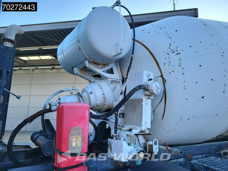 Renault Kerax 370 8X4 9m3 Mixer Manual Steelsuspension Euro4 - Camión hormigonera: foto 5 Renault Kerax 370 8X4 9m3 Mixer Manual Steelsuspension Euro4 - Camión hormigonera: foto 5