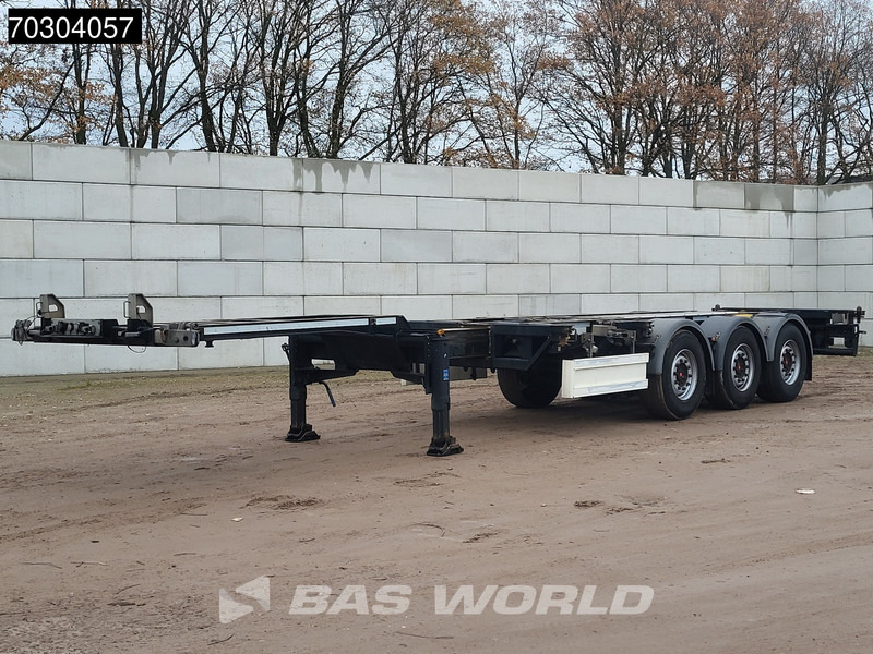 Renders 800 3 axles TUV 10/26 Multi 45'ft Lifting Axle - Semirremolque portacontenedore/ Intercambiable: foto 2 Renders 800 3 axles TUV 10/26 Multi 45'ft Lifting Axle - Semirremolque portacontenedore/ Intercambiable: foto 2
