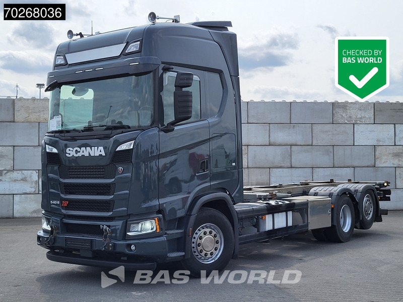 Scania S540 6X2 Retarder Euro 6 ACC Navi ADR Euro 6 - Camión portacontenedore/ Intercambiable: foto 1 Scania S540 6X2 Retarder Euro 6 ACC Navi ADR Euro 6 - Camión portacontenedore/ Intercambiable: foto 1