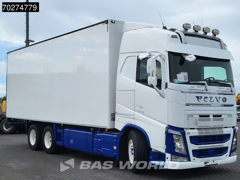 Volvo FH 540 6X2 Thermo-king cooler Lift-Axle Automatic Navi ACC Euro 6 - Camión frigorífico: foto 3 Volvo FH 540 6X2 Thermo-king cooler Lift-Axle Automatic Navi ACC Euro 6 - Camión frigorífico: foto 3